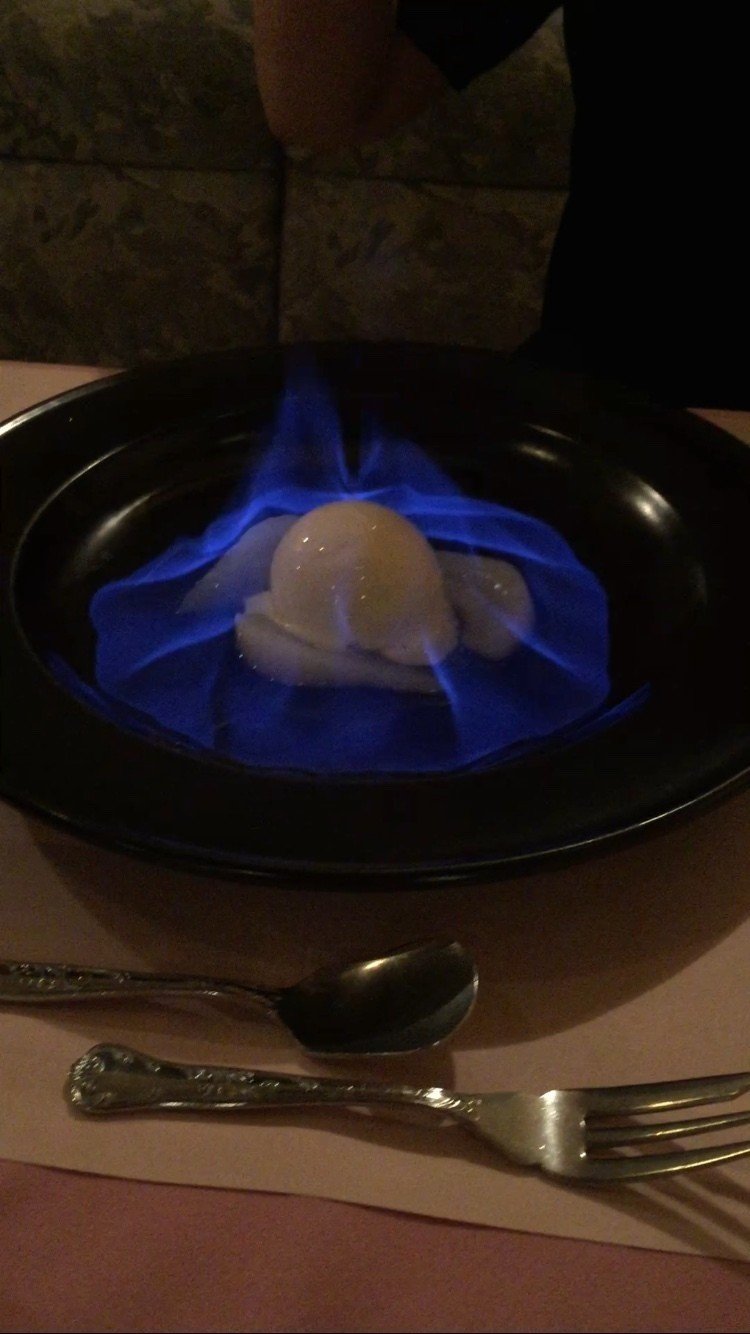 ラム酒がメラメラと燃えているデザートは見てて面白かったです 私は運転手だから食べていません Noteおやつ部 ラム酒 炎のデザート まきぽん Note ラム酒がメラメラと燃えているデザートは見てて面白かったです 私は運転手だから食べていません Noteおやつ部 ラム酒 炎のデザート まきぽん Note