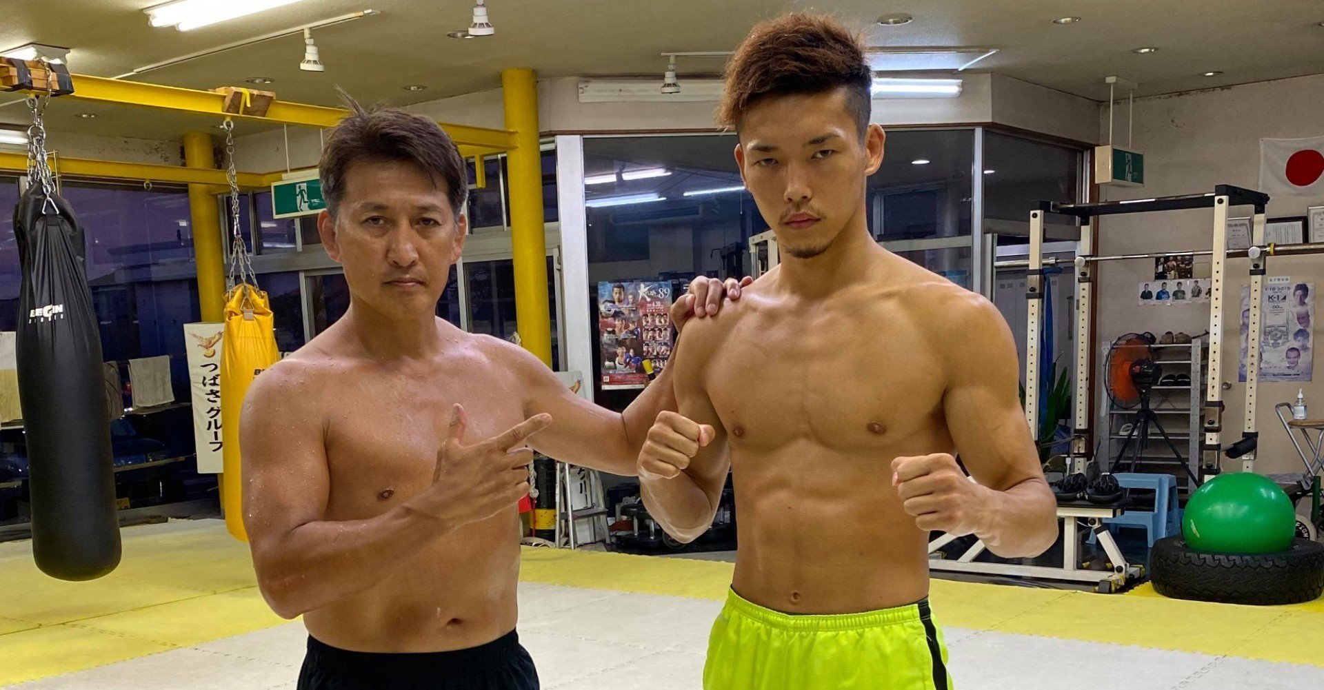 【新品】その男、凶暴につき トレーナー黒①