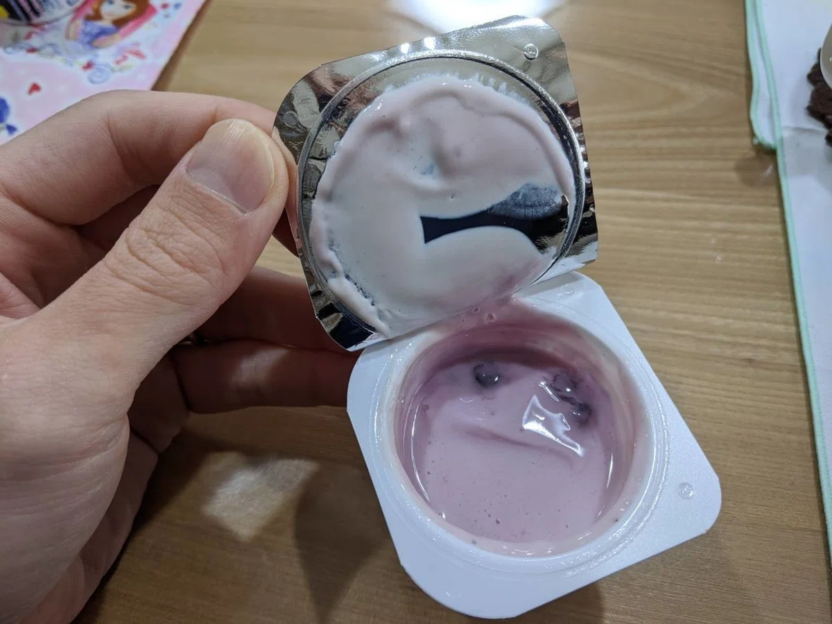 中身が付着しないフタの素材3