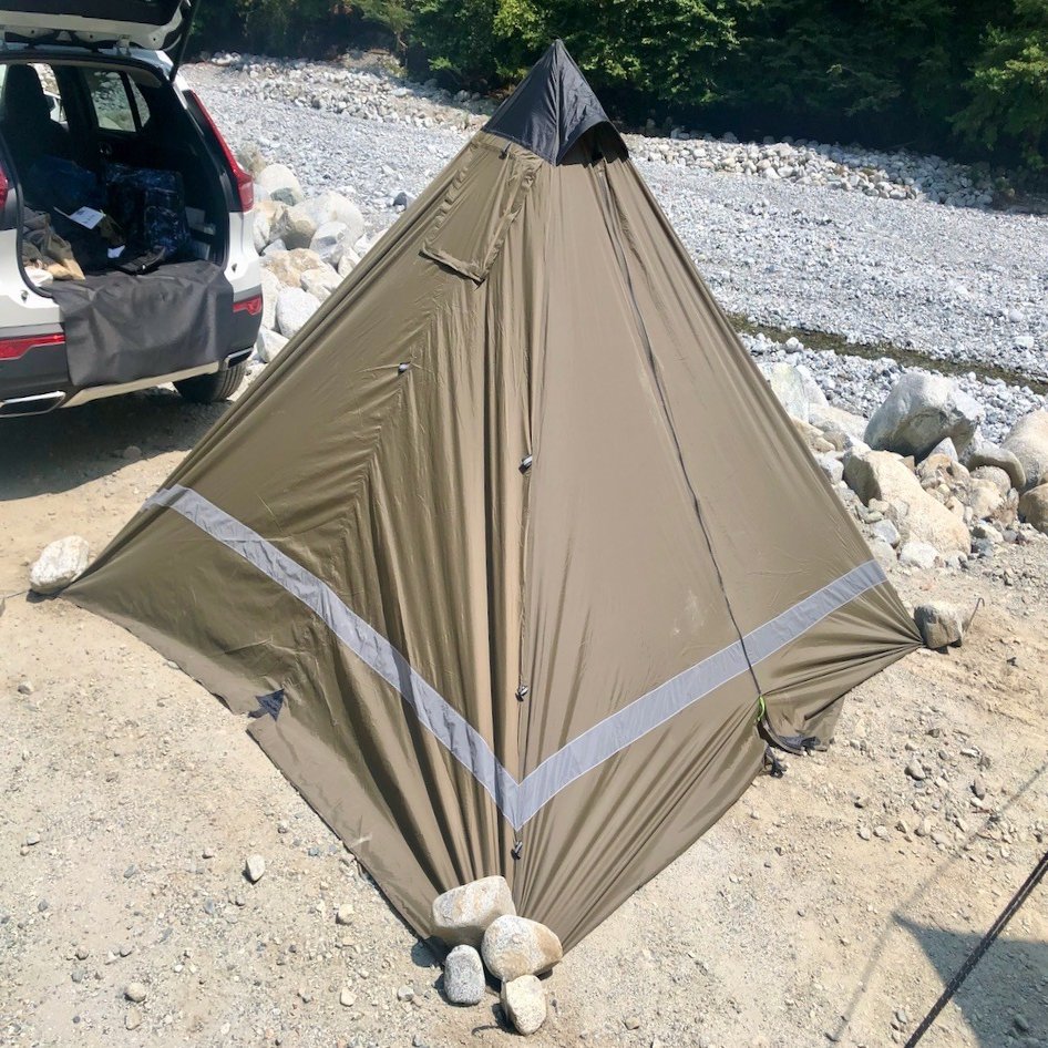 煙突穴アリ！薪ストーブ利用可能な小型軽量ワンポールテント「YOKA