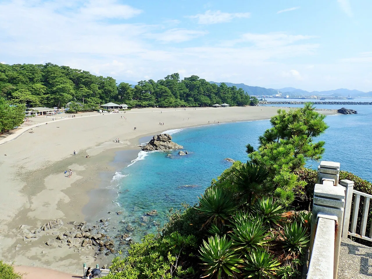 夏に行きたい！変わった砂浜4選｜にんふぇあ