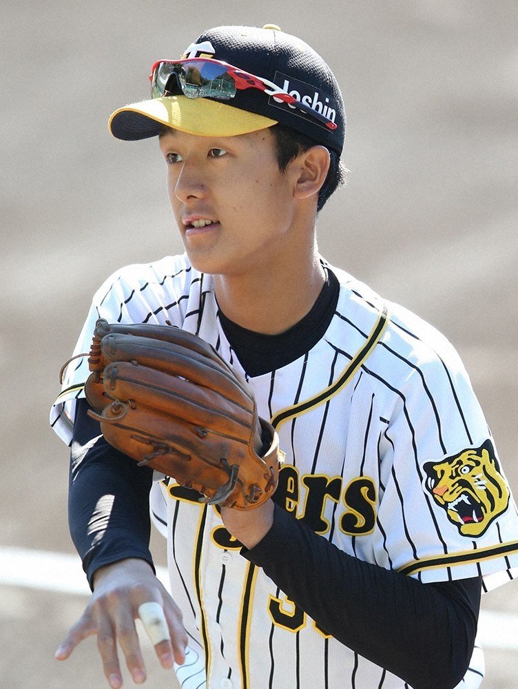 【プロコレ】阪神タイガース　 小幡選手　１軍デビュー年 プロコレ】阪神タイガース 小幡選手 1軍デビュー年 - メルカリ