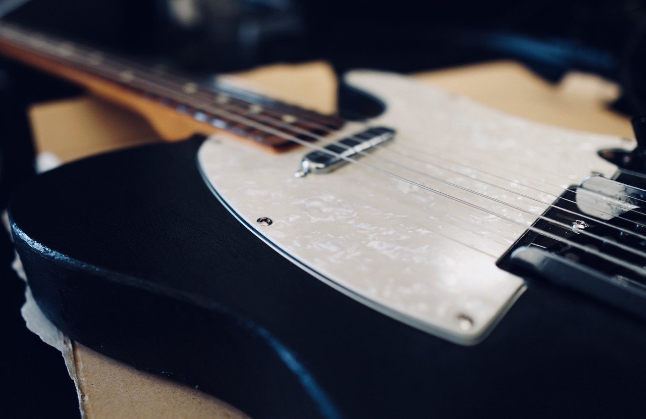 自作テレキャスター 激安ギターキット】テレキャスター【自作】 - YouTube