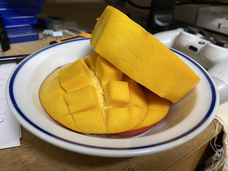 おいしすぎマンゴー 08 25 食べたもの 神田 Note