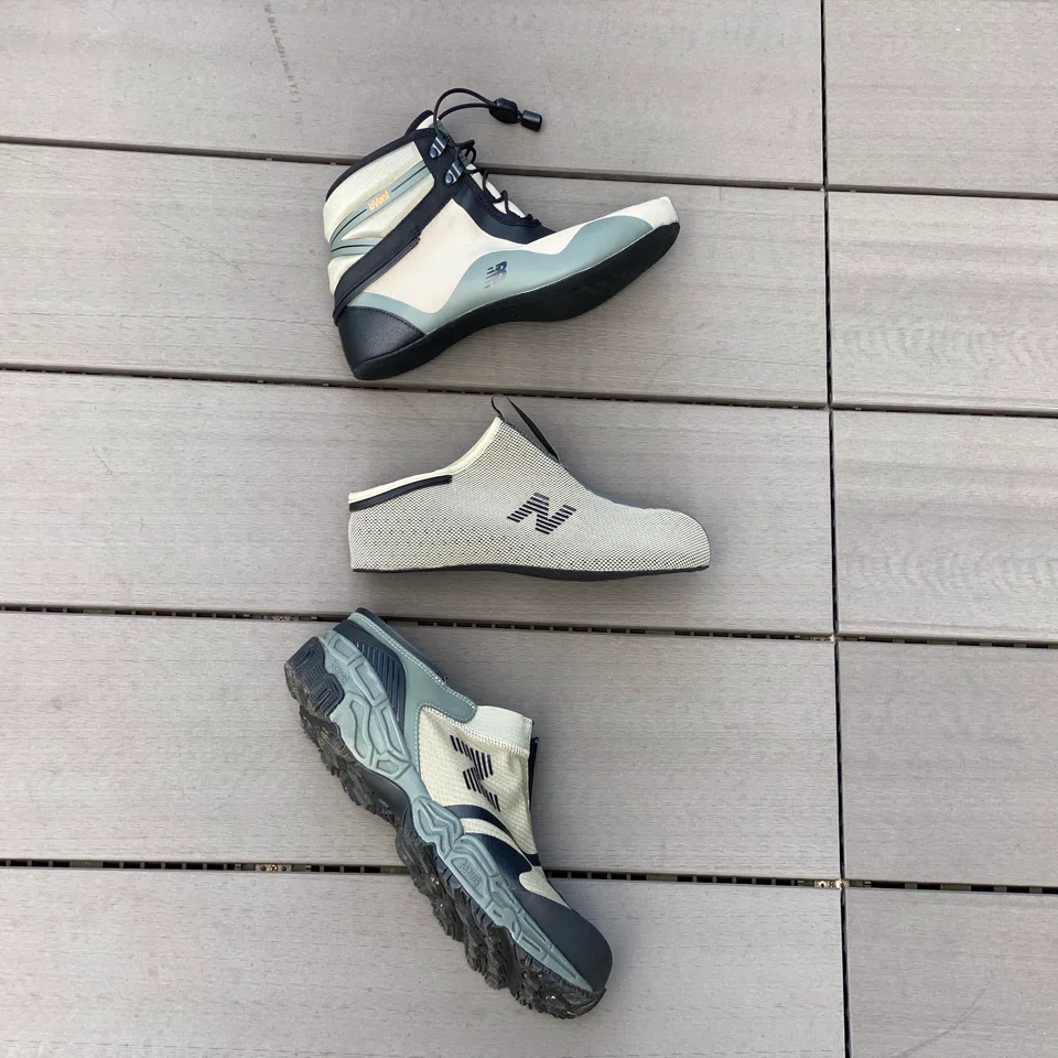 Snow Peak × TOKYO DESIGN STUDIO New Balance、3 段階に変形する、TDS