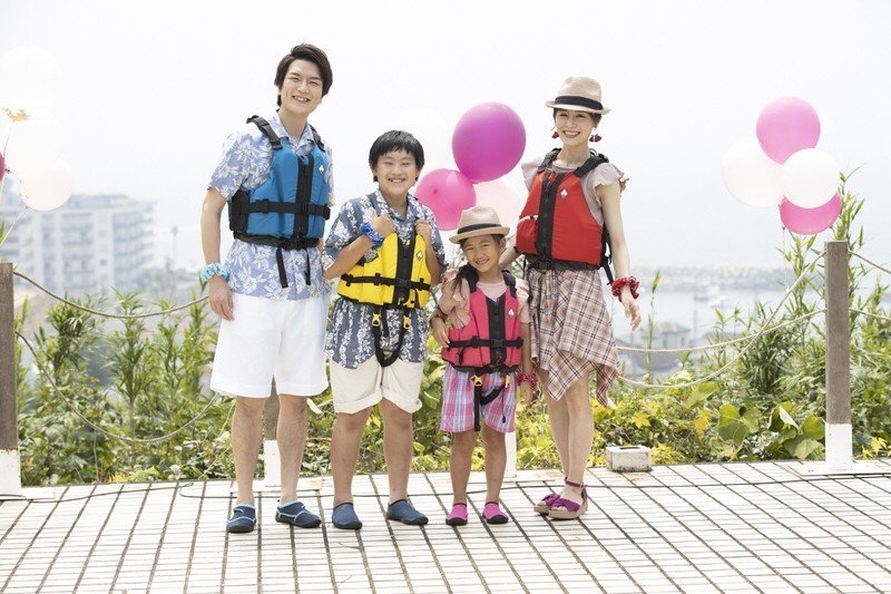 ライフジャケットのイメージが変わる 豪華ゲストによる 海のファッションコーデコレクション 海の事故ゼロの未来をつくるノート