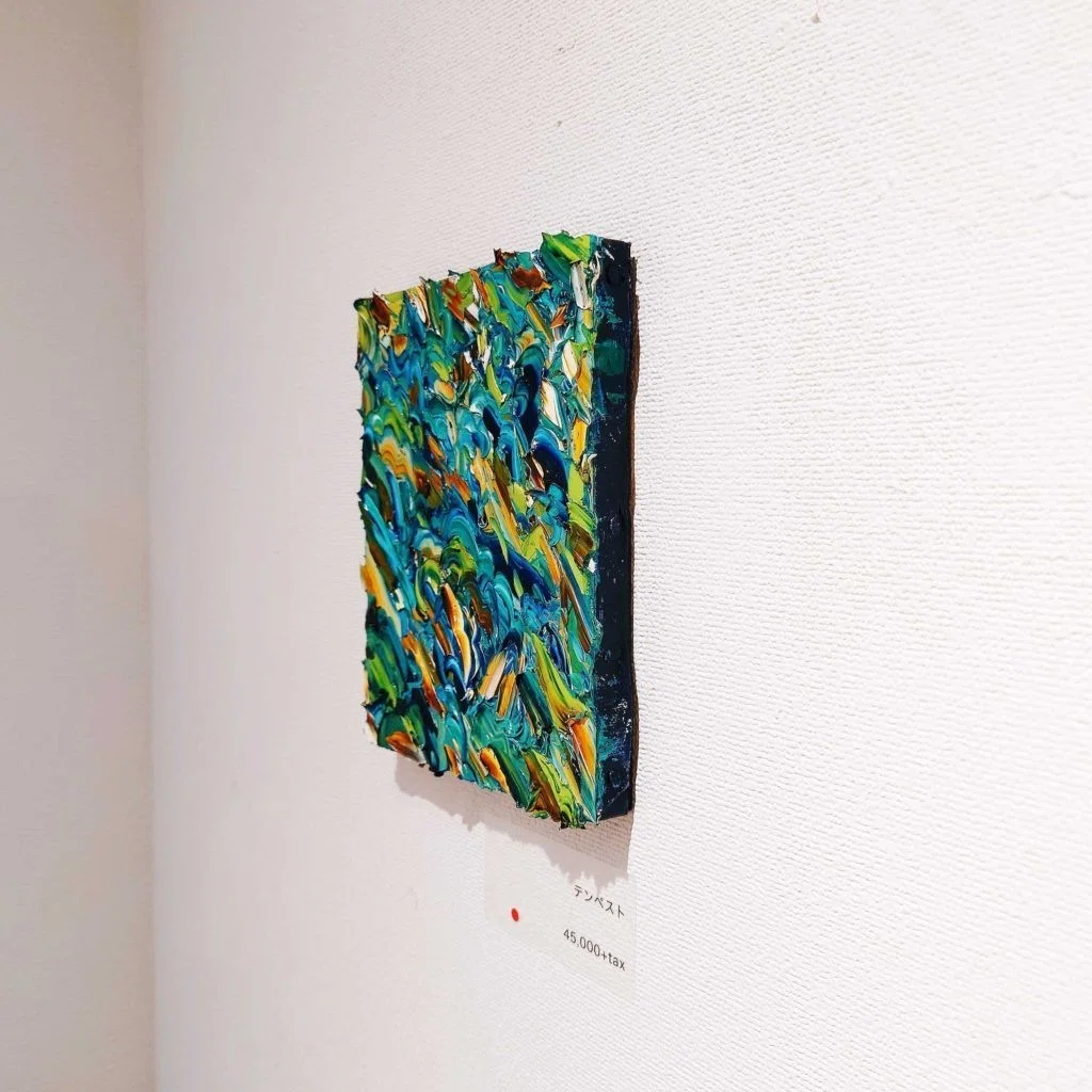 2色の混色のみで展開される世界 日本の絵画とSNSの在り方 : 画家 岡村