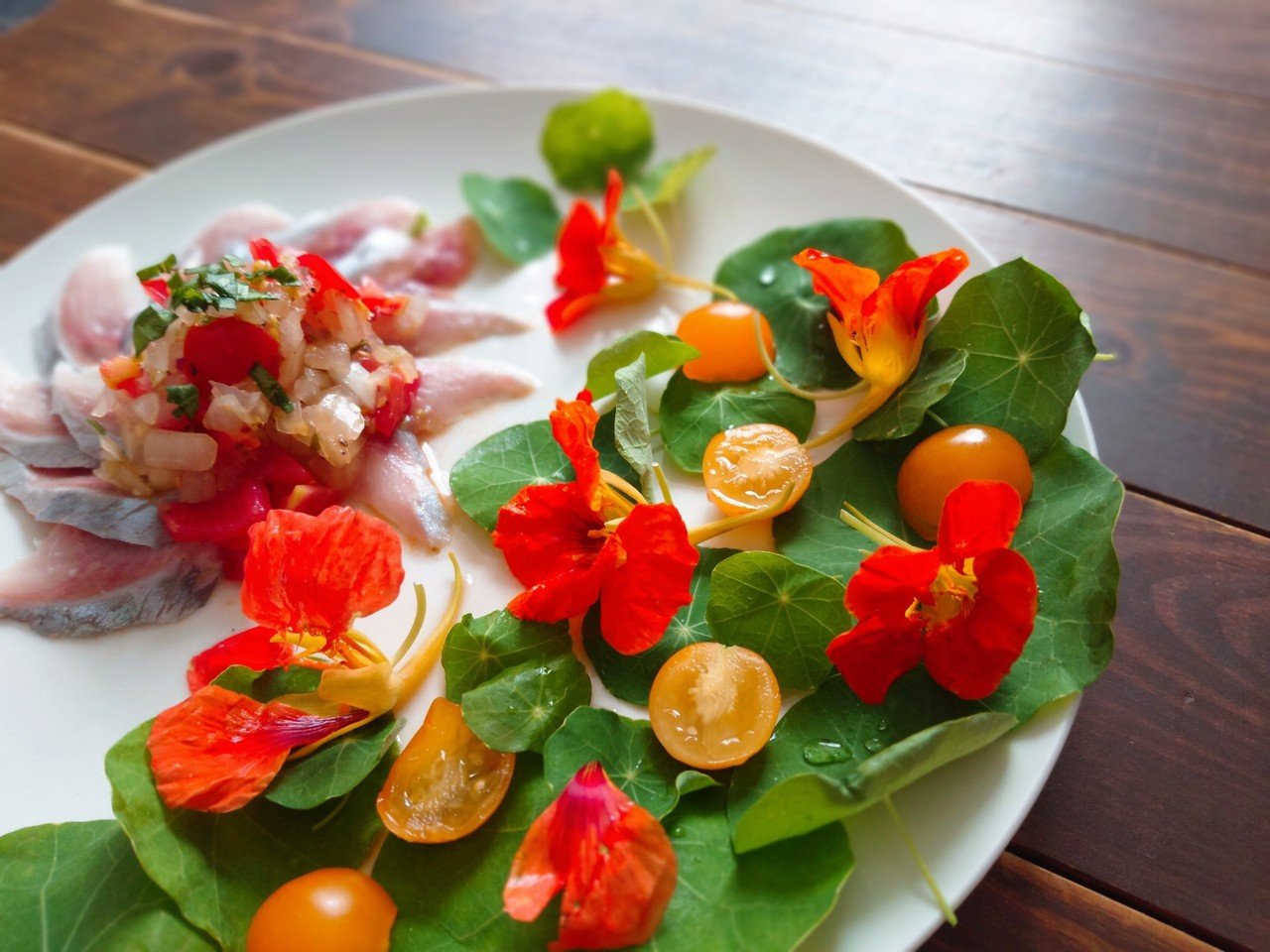 料理で世界を旅する フランス編 ニシンのマリネとナスタチウムのサラダ つぐみ Note 料理で世界を旅する フランス編 ニシンのマリネとナスタチウムのサラダ つぐみ Note