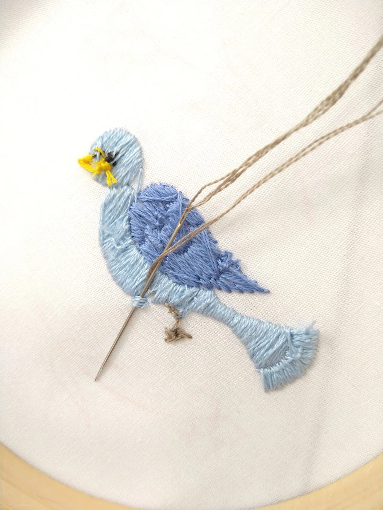 鳥とお花の刺繍をしてみよう* ステップ4 〜鳥の刺繍仕上げ