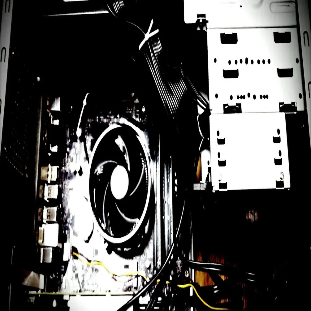 Windows7から10にバージョンアップした自作PCでSSD交換した話｜こるく