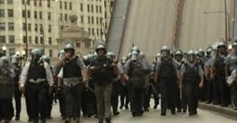これぞアメリカ シカゴの目抜き通りを占拠せよ 警察vsデモ隊のせめぎ合い Usa アメリカからこんにちは Note これぞアメリカ シカゴの目抜き通りを占拠せよ 警察vsデモ隊のせめぎ合い Usa アメリカからこんにちは Note
