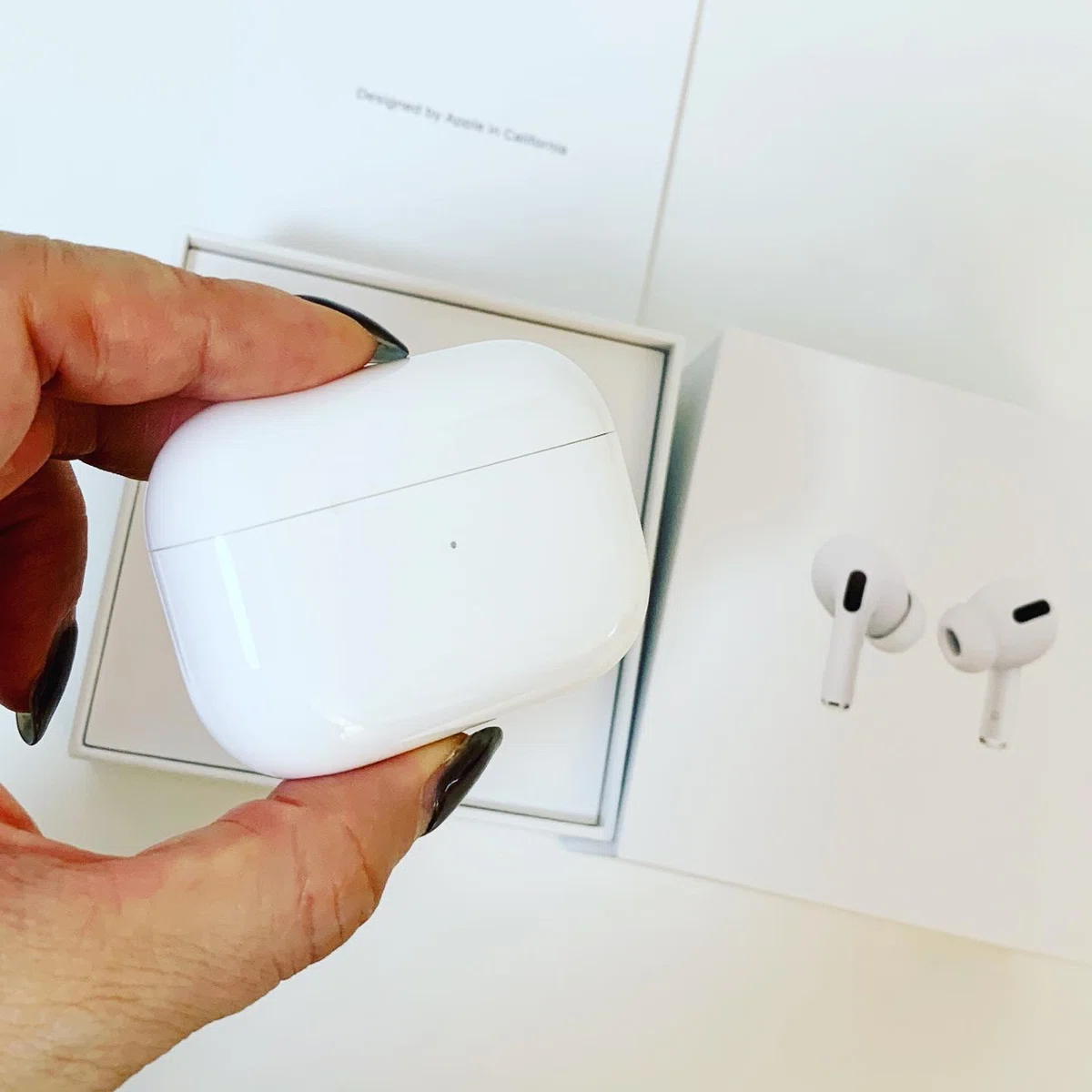 EarPods broke, so I got AirPods Pro｜井上真由美