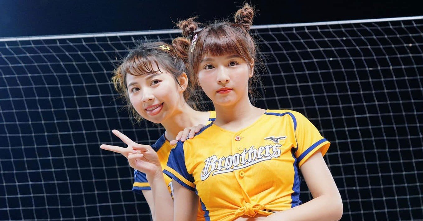 WBCQ　77　峮峮　チュンチュン　応援　クッション 陳子豪応援!! 峮峮 （ちゅんちゅん）チュンチュン Passion