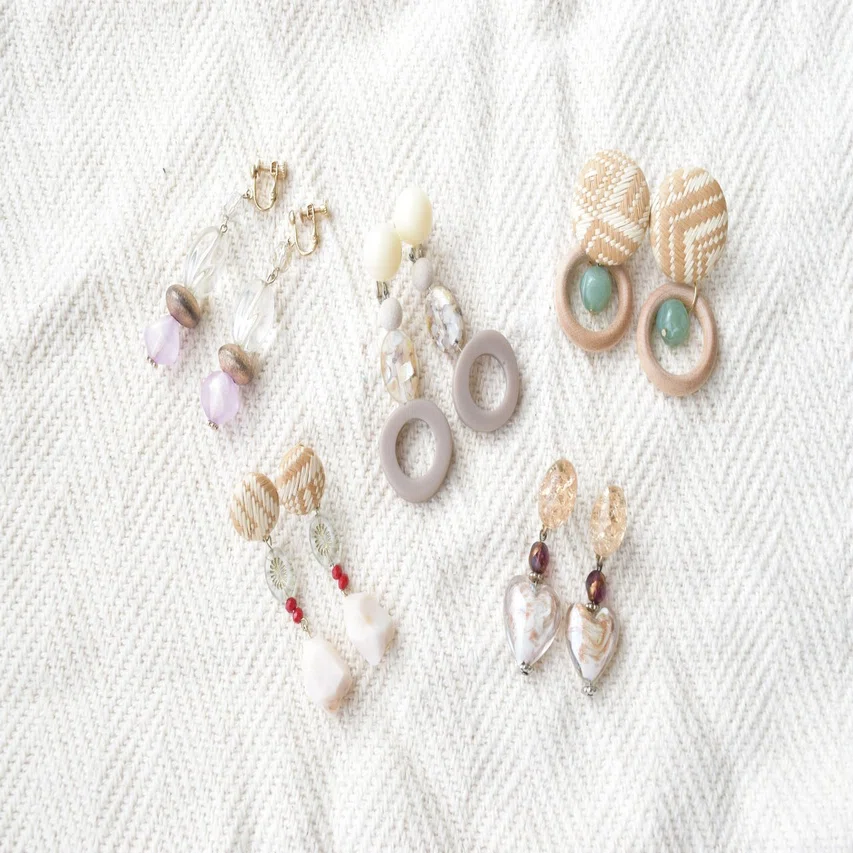 初めてでも簡単！【つなげる】だけでできるハンドメイドアクセサリー｜かな
