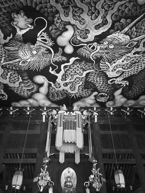 水墨画 ボタンと梅の寺の風景の絵 水墨画風の金閣寺風景画」のイラスト素材 2461509295 | Shutterstock