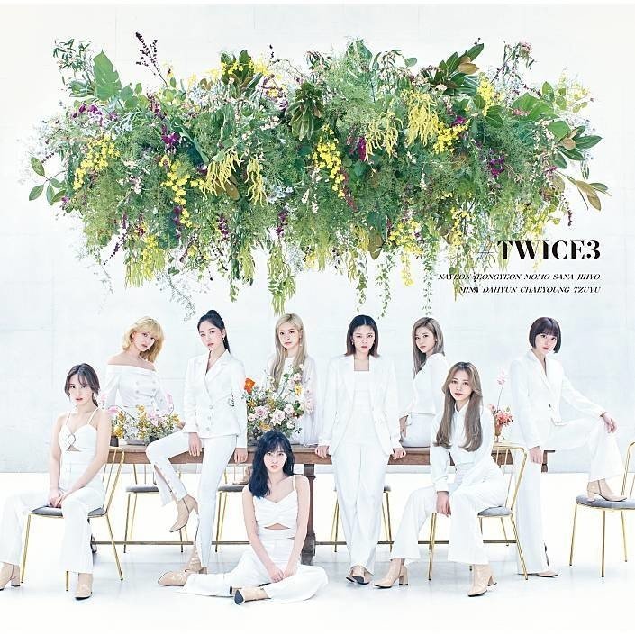 Line Music会員限定 Twice のメッセージ付き Twice3 サイン入りポスタープレゼント 参加者全員にlineトーク背景 画像をプレゼント Line Music ラインミュージック