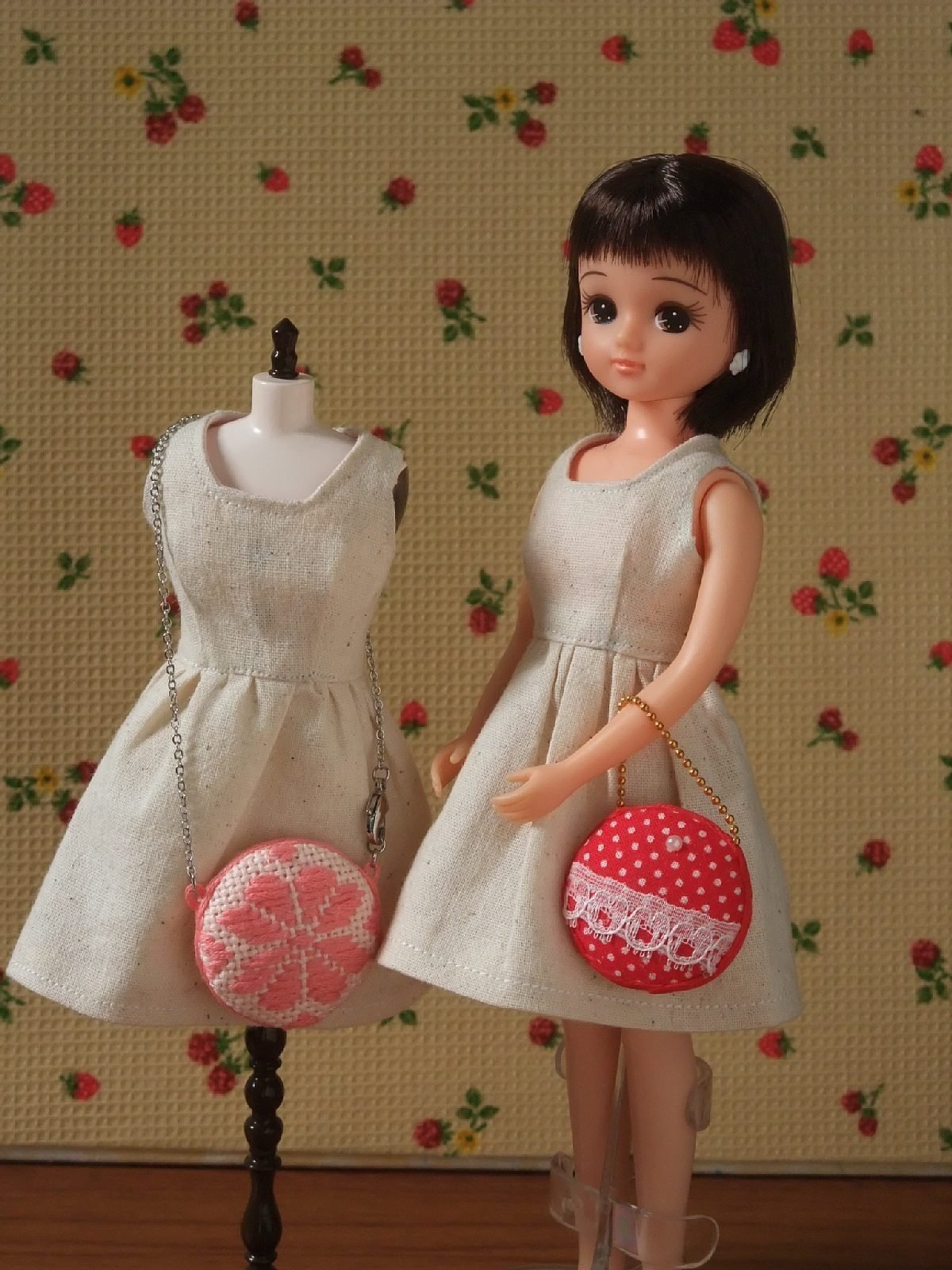 イベントに向けてドール服制作中。｜さいとう みかこ（うらべっち）