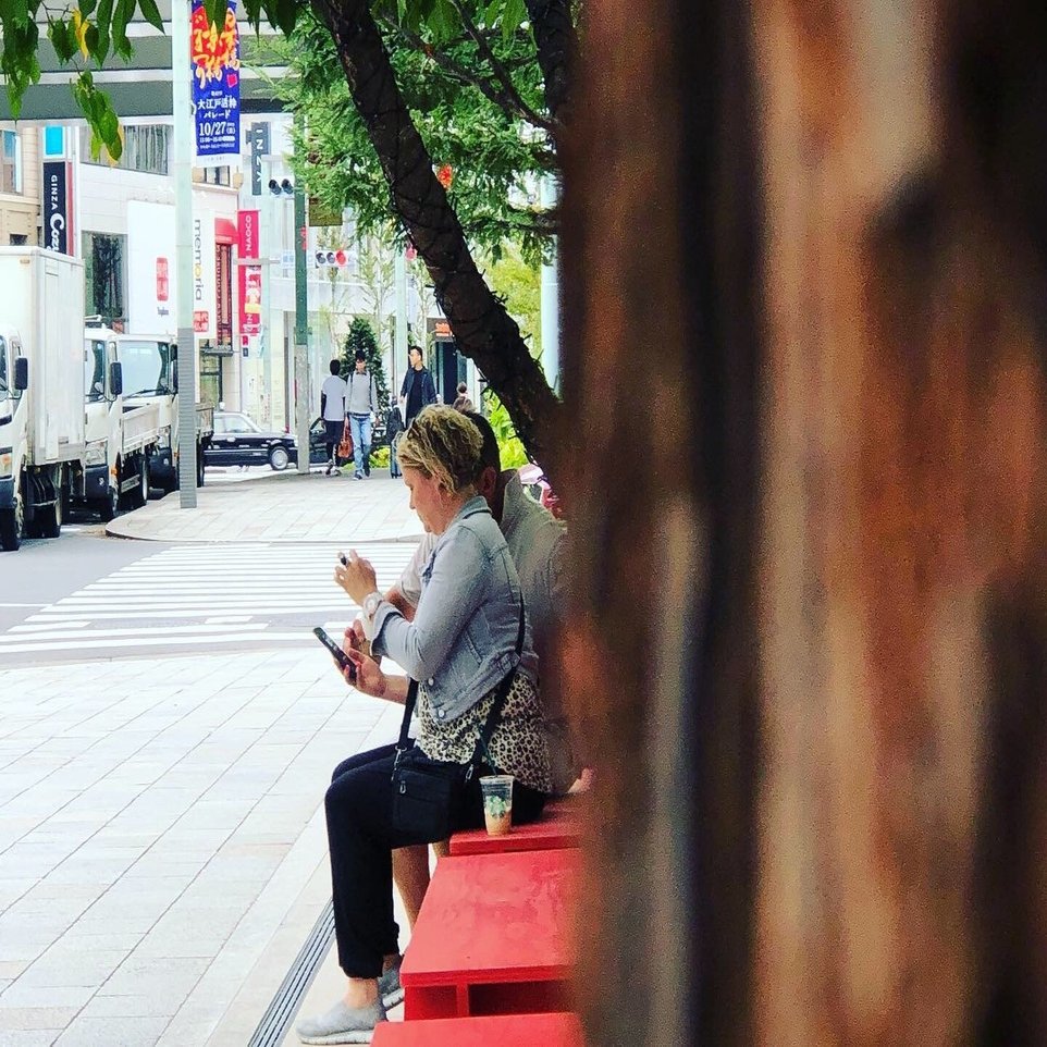 V6岡田准一さんgl田中がベンチでまちづくりをfmでトーク 今週限定タイムフリー聴くことができます ベンチでまちがどうして変わる 京橋実験レポ 大西正紀 Groundlevel 喫茶ランドリー Note