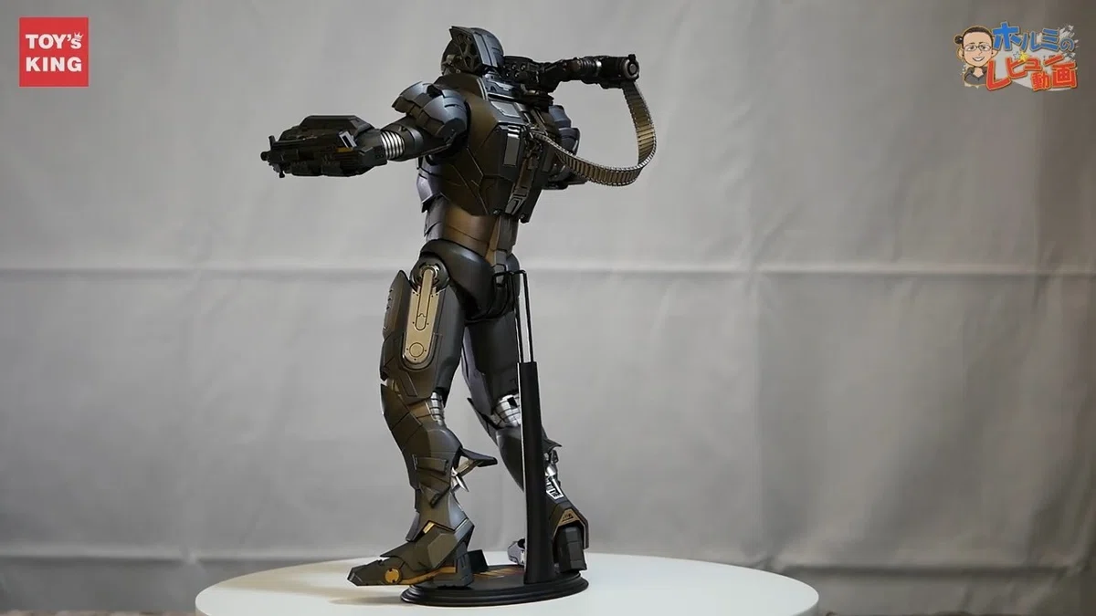 Hot Toys 2_.00_04_26_20.静止画003