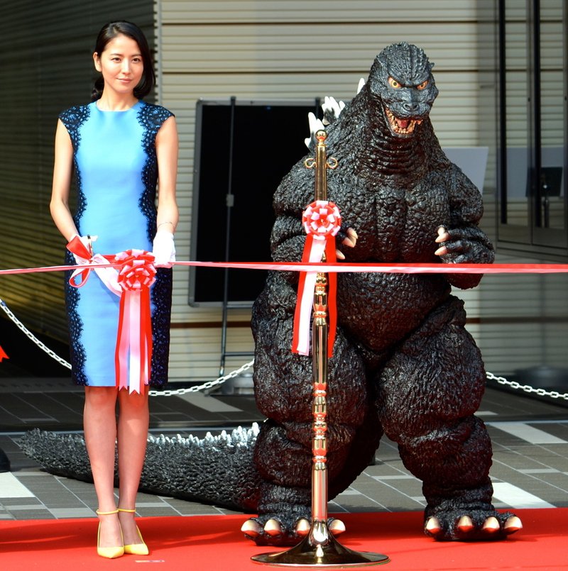 シン ゴジラに長澤まさみが出ない理由 猫の地域経済研究所 ネコノミーラボ