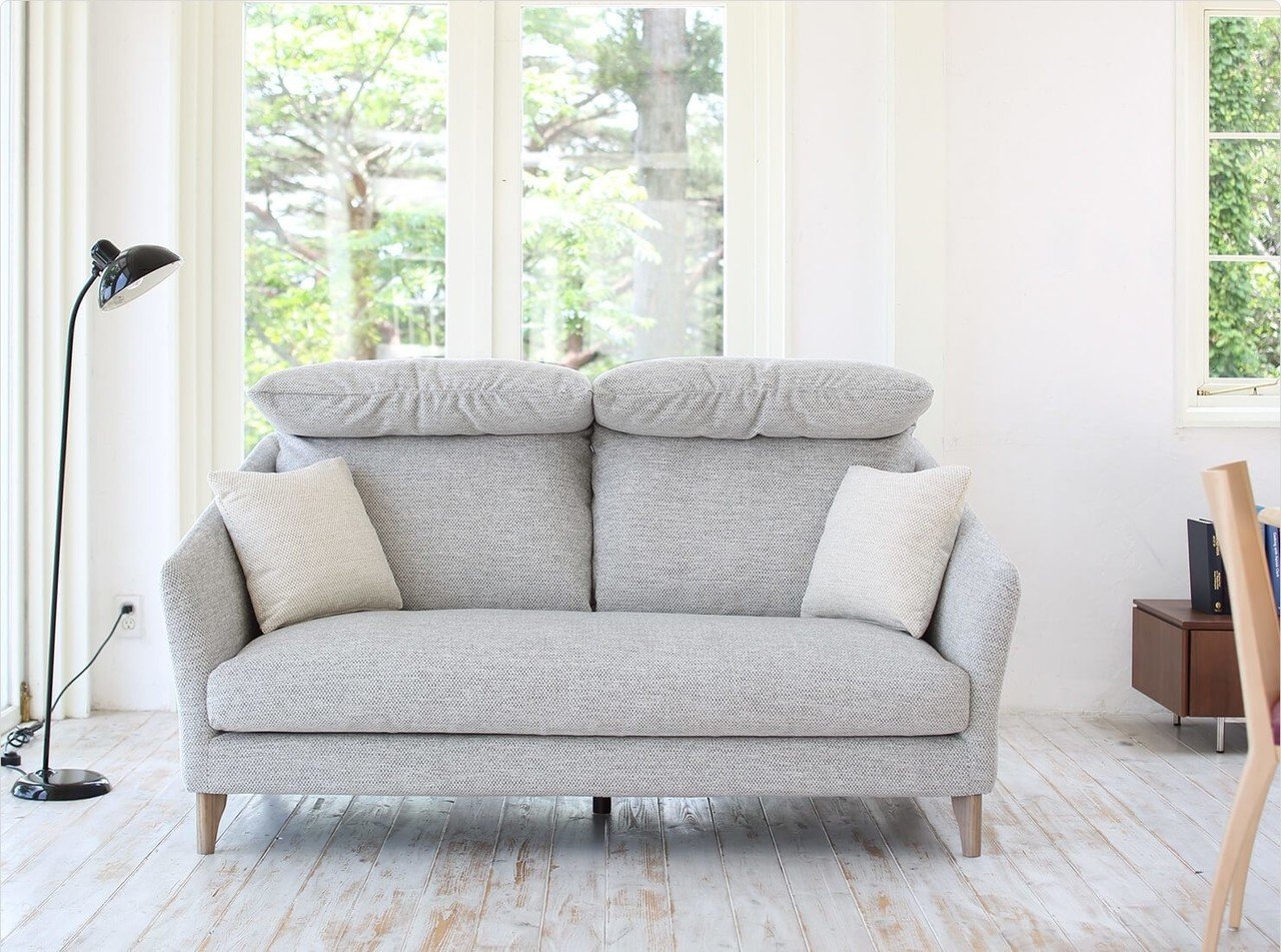 ゆったりのびのびくつろげる快適で座面が広い国産ソファおすすめ12選