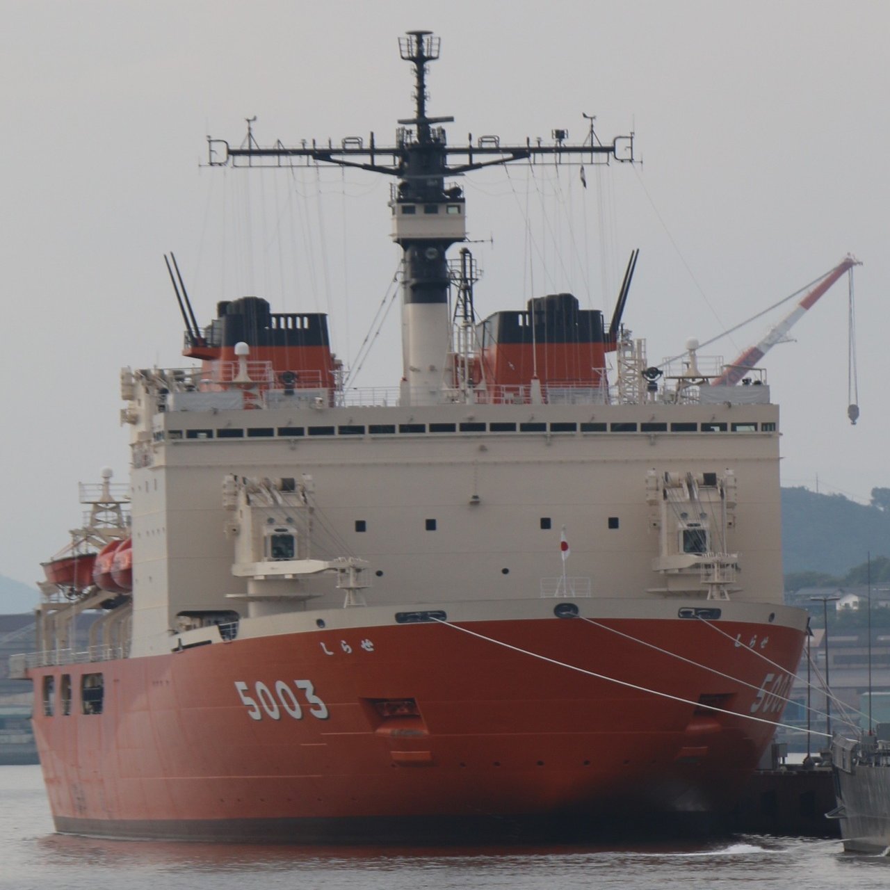 宇宙よりも遠い場所 の放送後 初めて呉に砕氷船しらせが入港したので 聖地巡礼してきた 不健康運動 Note