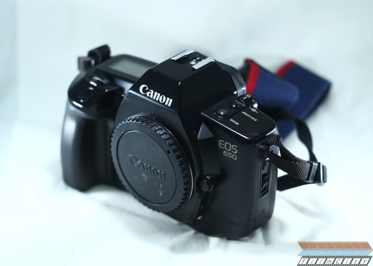 1989 Second Generation Auto Focus Fight – Canon EOS 600 V