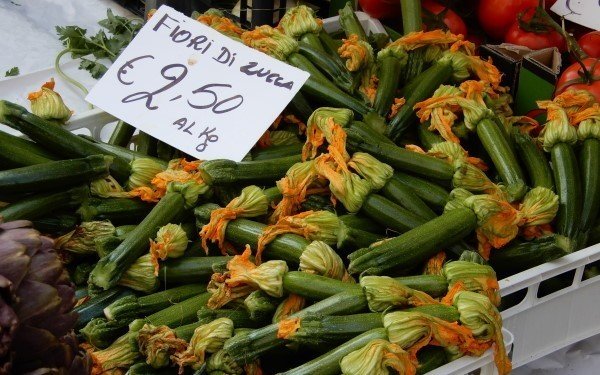 フランチェスコの今日の一品 ズッキーニのリングイーネ イタリア料理教室カーザ ブルーザ Note