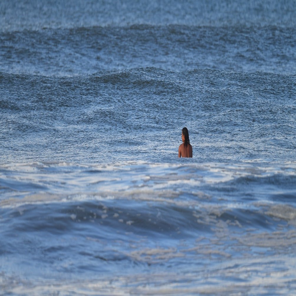 波待ち 海辺の街のフォトギャラリー Wakaho Note