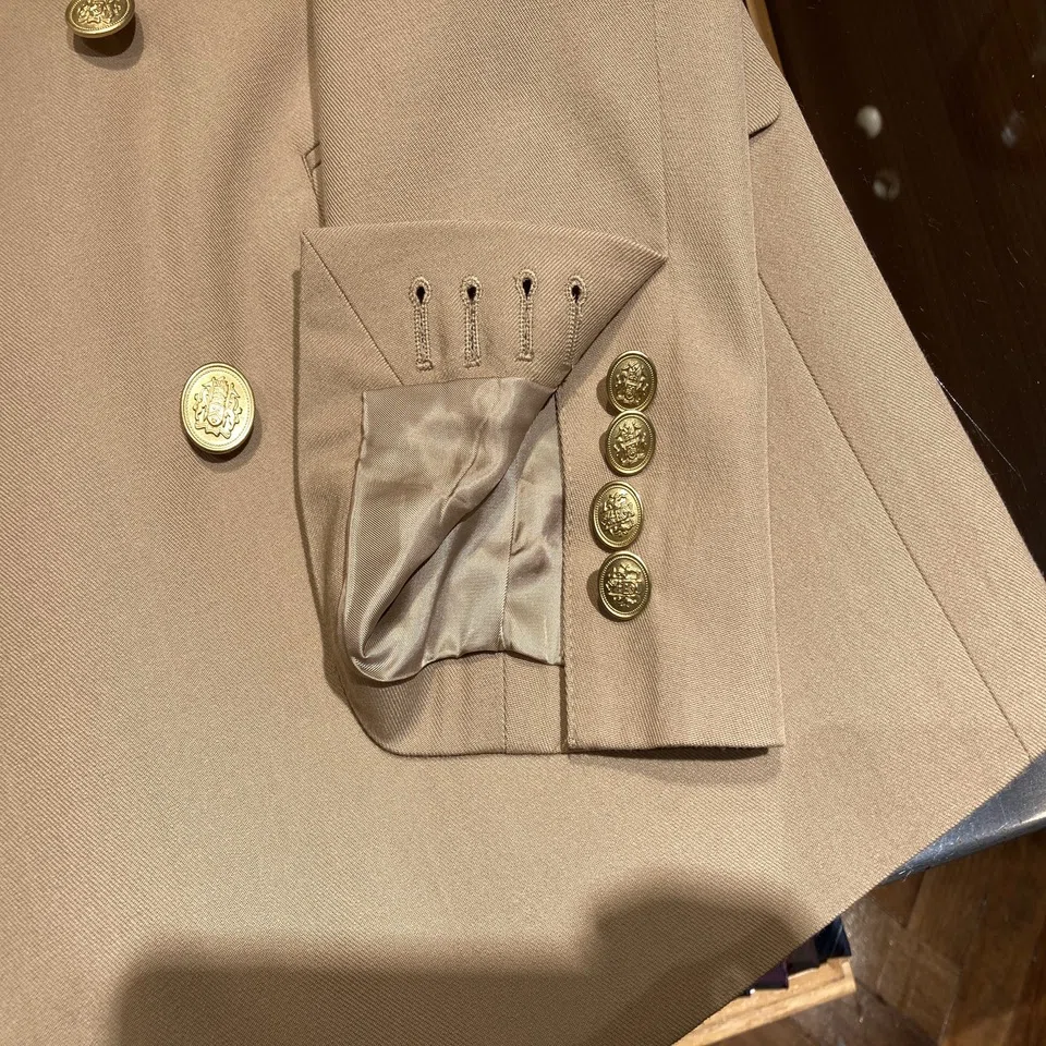 ジャケットの袖 アキミセ 本切羽 筒袖仕上げ 洋服の修理をうける際気をつけること 鈴の Note