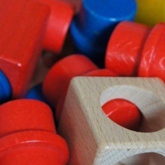 さかさきかおる