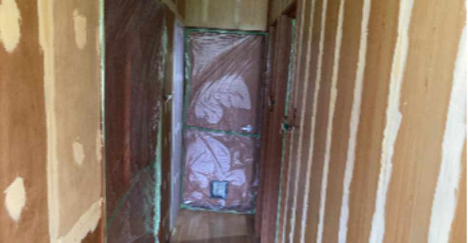 戸建て 玄関 廊下の板張り壁のクロス仕上げdiy とみます Note