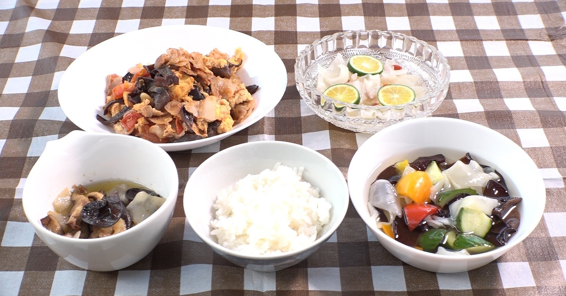 09 08 火 11 40 神奈川県横浜市 珍しい生の白キクラゲで豚肉炒め アヒージョ 昼めし旅 あなたのご飯見せてください スペシャル テレビ東京をもっと好きになるnote テレ東ファン支局 へお引っ越し 09 08 火 11 40 神奈川県横浜市 珍しい生の白キクラゲで豚肉炒め アヒージョ 昼めし旅 あなたのご飯見せてください スペシャル テレビ東京をもっと好きになるnote テレ東ファン支局 へお引っ越し