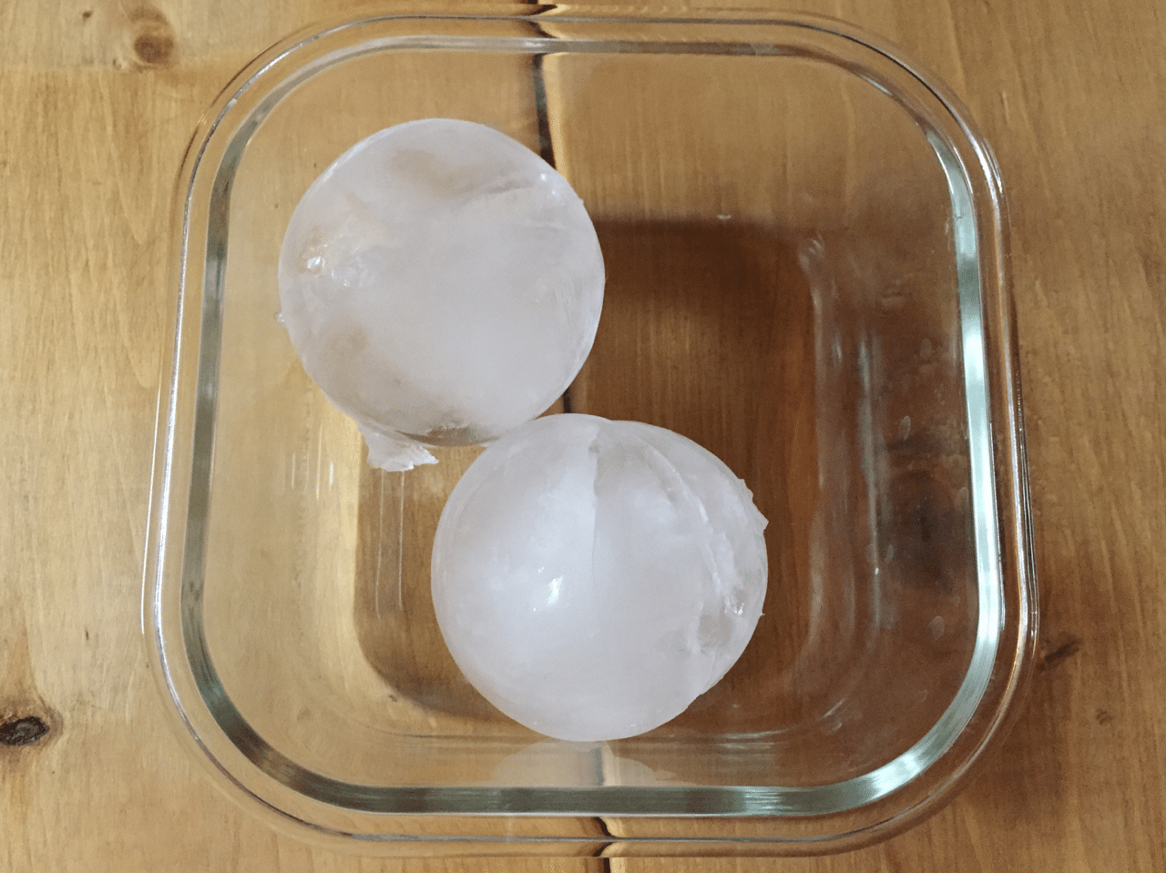 ダイソー商品 ウイスキーには丸い氷 おうちで作れます かじすきたまご Note