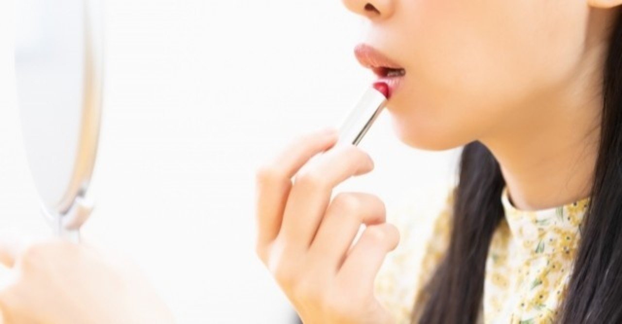 人前で何も気にせずメイク直しが出来る人 現代マナーの本質を問う読本 Note