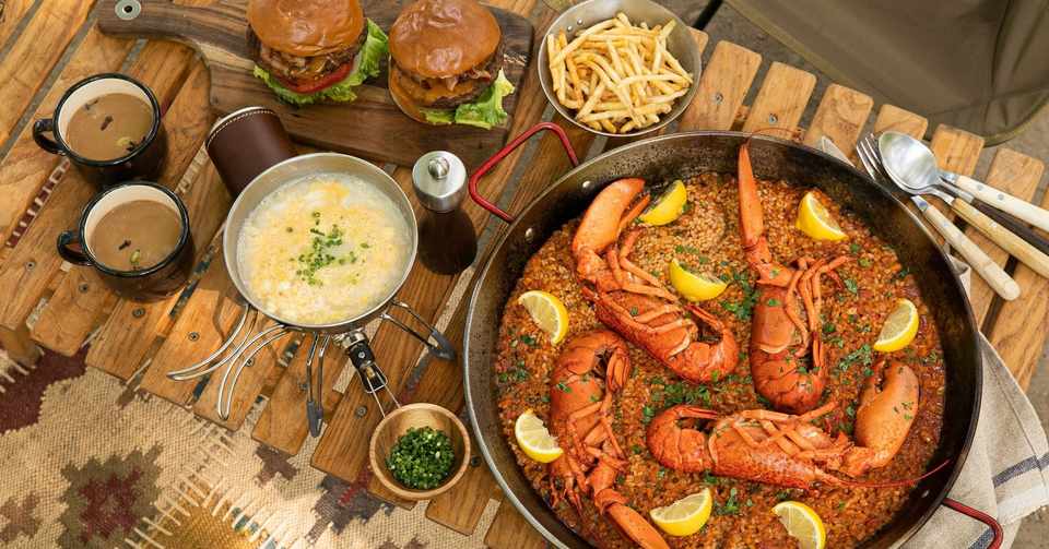 ロブスターパエリアからソロしゃぶしゃぶまで アレンジで楽しむ豪華キャンプ飯 ベイクルーズ ソトレシピ ソトレシピ シーザスターズ