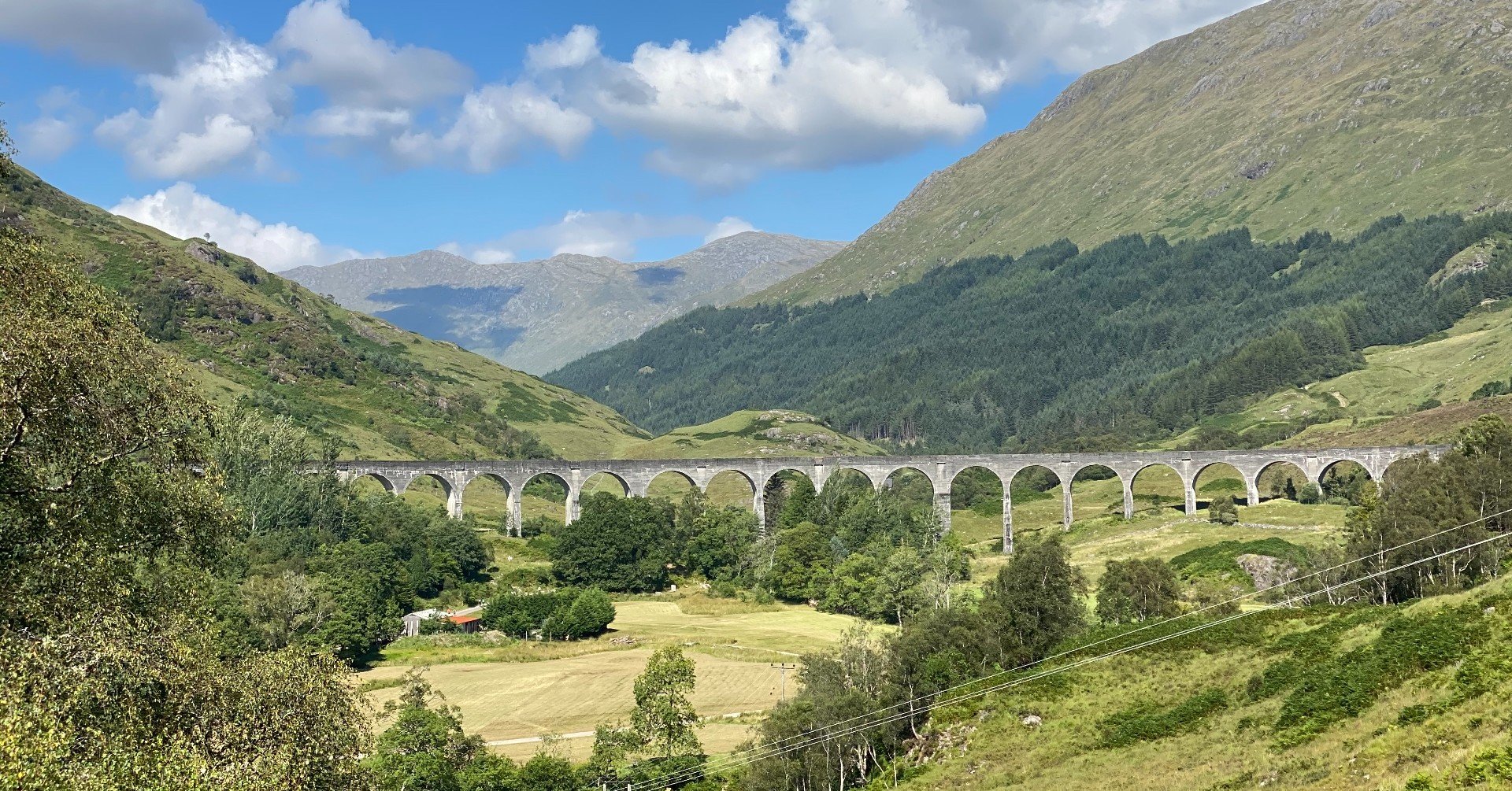 ハリポタファンなら グレンフィナン高架橋 ロンドンすみっこぐらし Note ハリポタファンなら グレンフィナン高架橋 ロンドンすみっこぐらし Note
