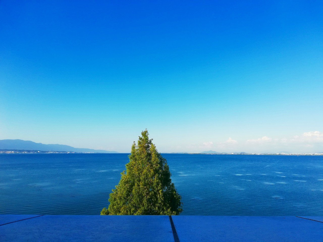 世界一美しい湖を毎日見る暮らし 三河屋なおと Note 世界一美しい湖を毎日見る暮らし 三河屋なおと Note