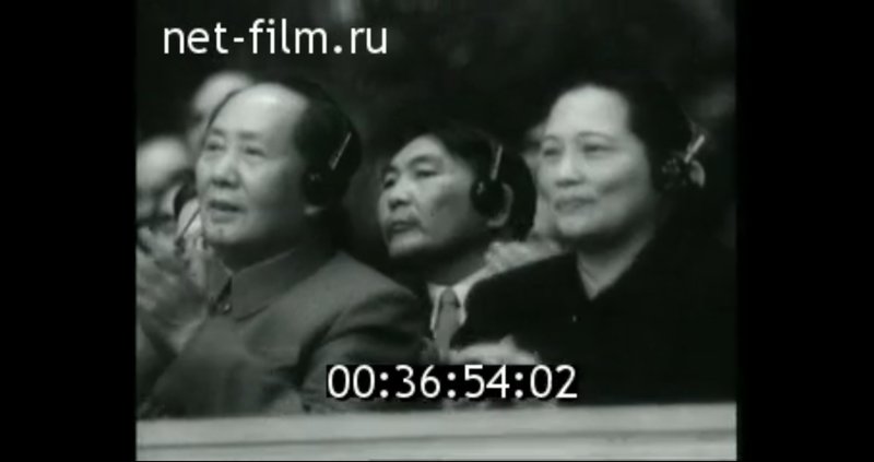 ミニコラム 毛沢東の訪ソと革命記念日とスプートニク １ ねむろt note