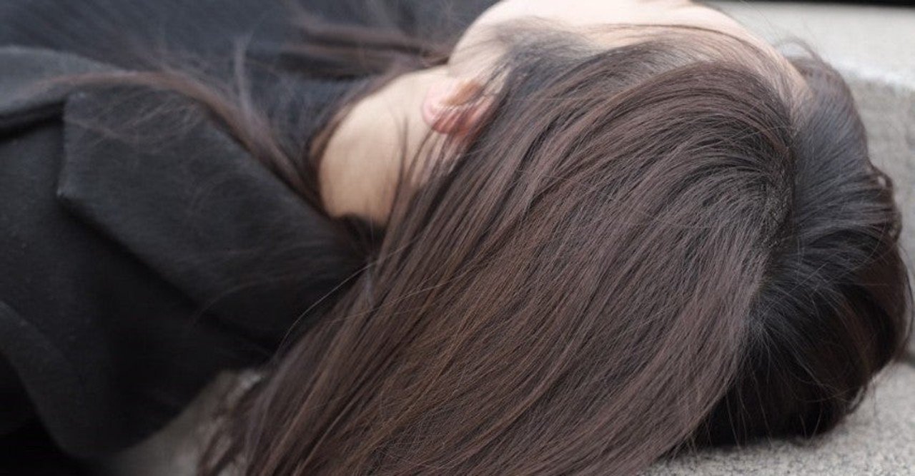 小ネタ 好みの髪色は何色 大学生髪染めがち シロクロ 今日も読書する大学生 Note