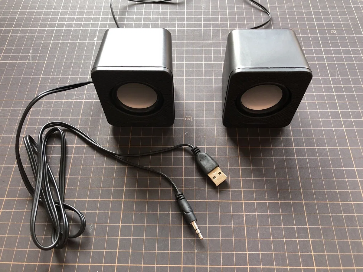 テレワークにぴったり。「かなりそこそこな音」がするダイソーの300円 