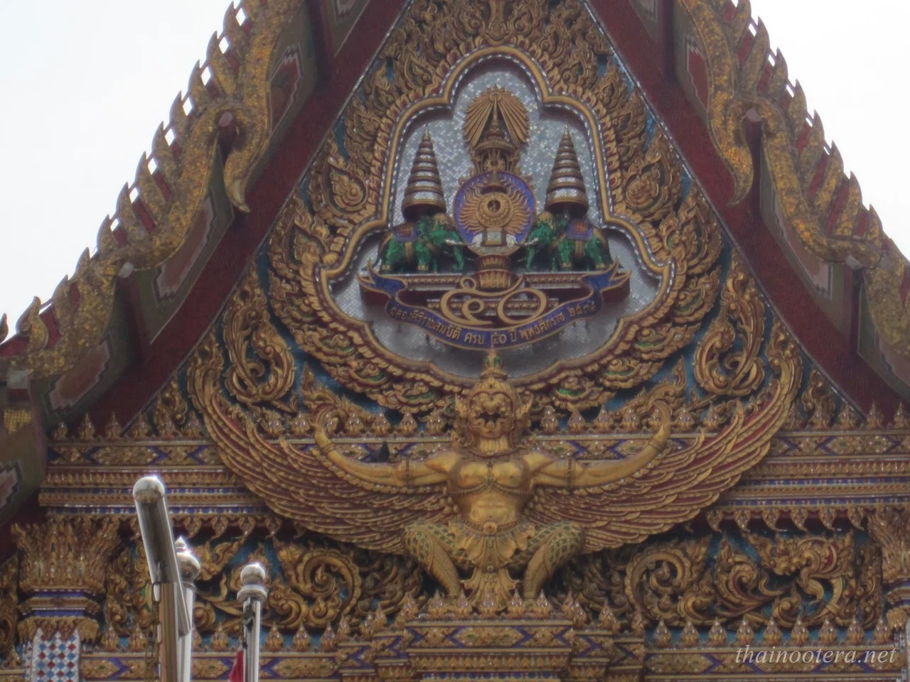 タイのお寺でお願いごとをしたら願いが叶った話｜Luna（流転那 旧