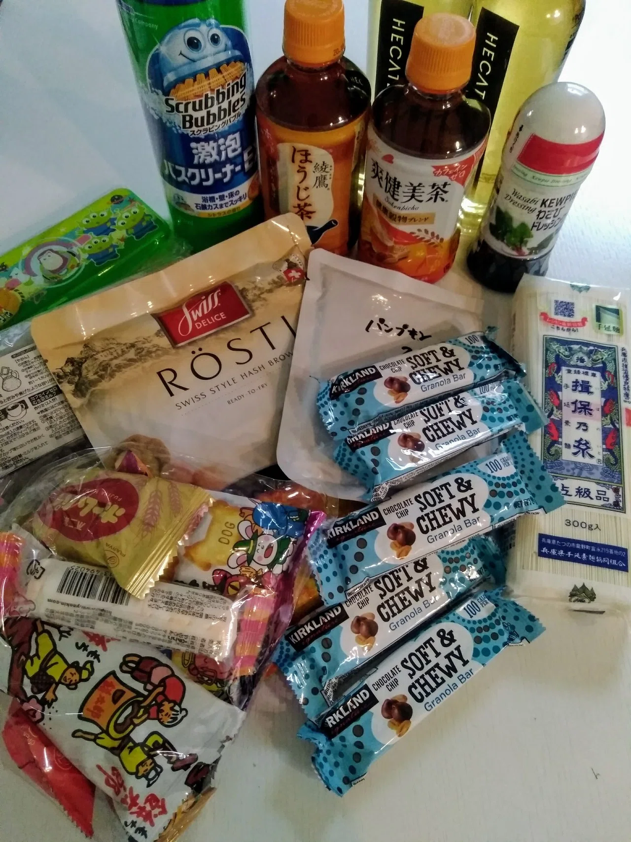 ひとり親に届いた、ハートフルファミリー「緊急物資特別サプライズBOX