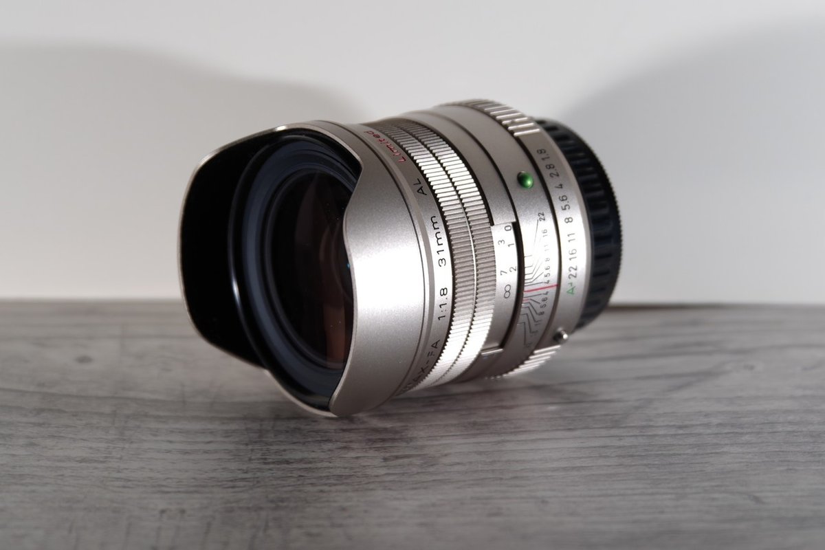 PENTAX FA Limitedシリーズと学園生活を送ってみる話 第一話 PENTAX FA Limitedシリーズと学園生活を送ってみる話 第一話