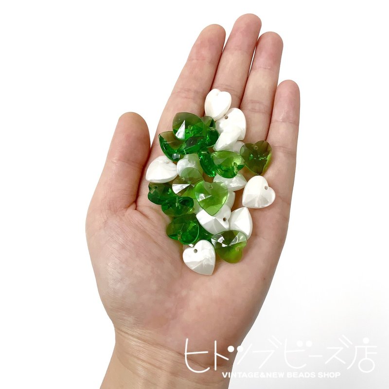 プラスチックビーズの地位向上がしたい話 ヒトツブビーズ店店主 Note プラスチックビーズの地位向上がしたい話 ヒトツブビーズ店店主 Note