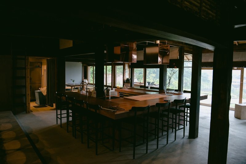 不自由な大自然の中で 新たな感覚に出合うための場所 Ume Yamazoe Hotel Somewhere Note
