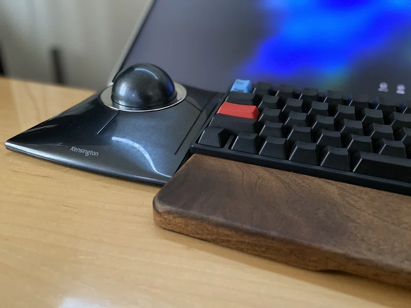 左手トラックボールのススメ 小松 マサト Note