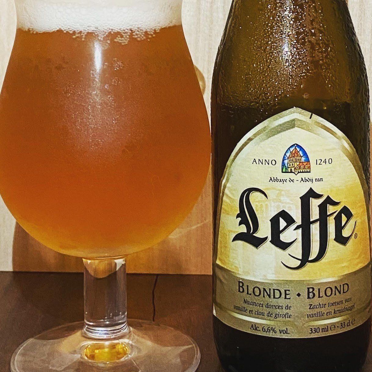 アビィビールの代表格Leffeはバランス良く軽めのベルギービールだった