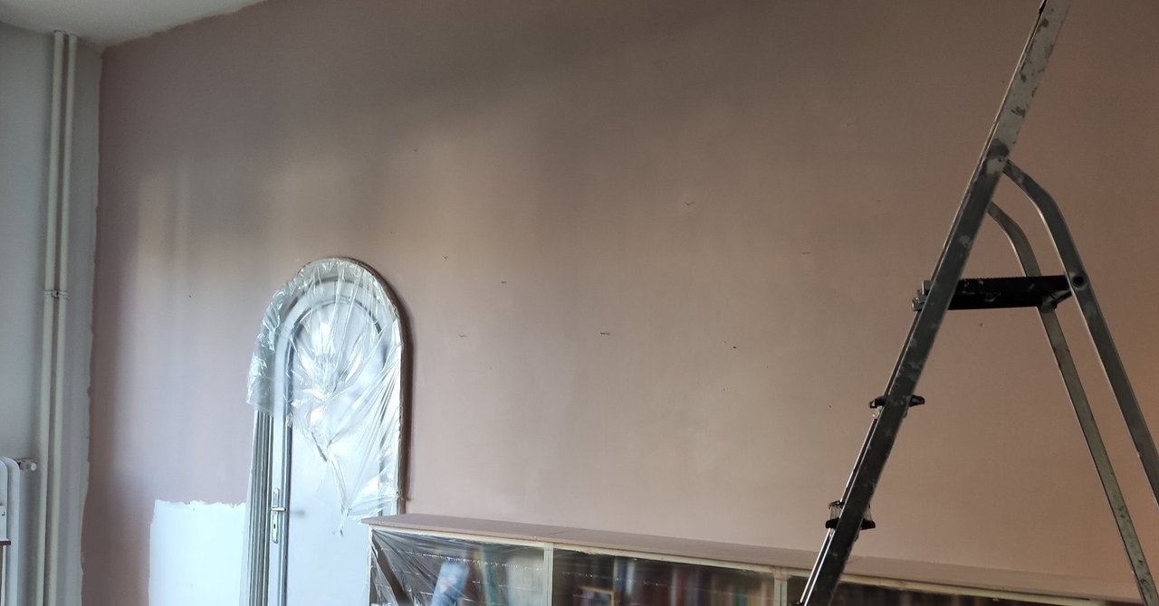 そうだ壁を塗ろう 壁塗りのススメ ワダシノブ イラスト マンガ Note