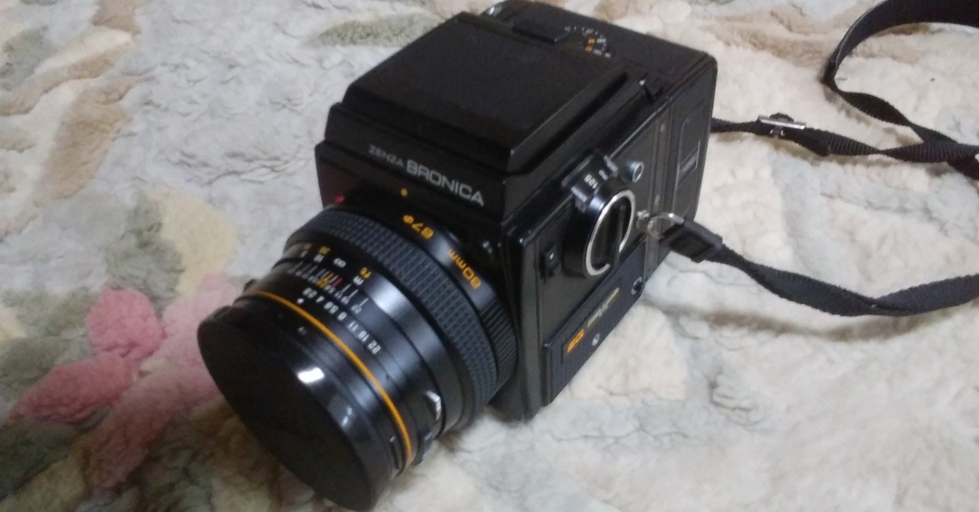 ZENZA BRONICA SQ|佐久間ディック ZENZA BRONICA SQ|佐久間ディック